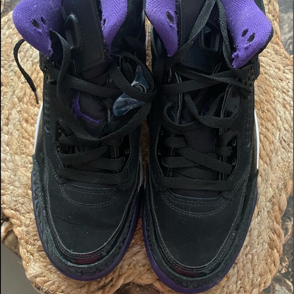Pre-loved Authentic Air Jordan Spizikes!